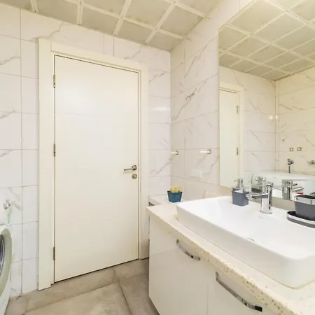 Apartment Luminous Flat 15 Min To Hadrian Gates *